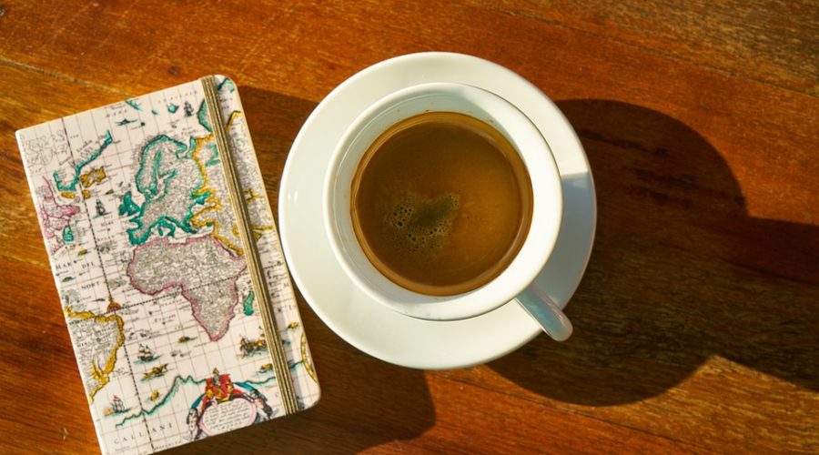 ספל , כוס קפה , קפה על שולחן